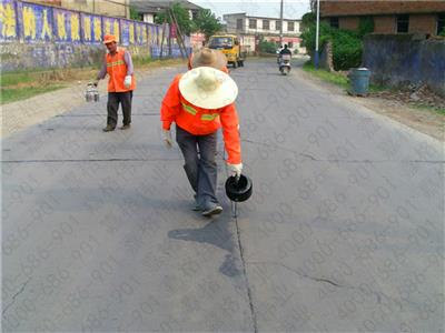 公路養(yǎng)護中裂縫修補的灌縫瀝青用多少號比較好？